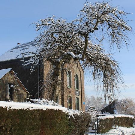 Villa L'ancienne école d'Erpigny Érezée Esterno foto