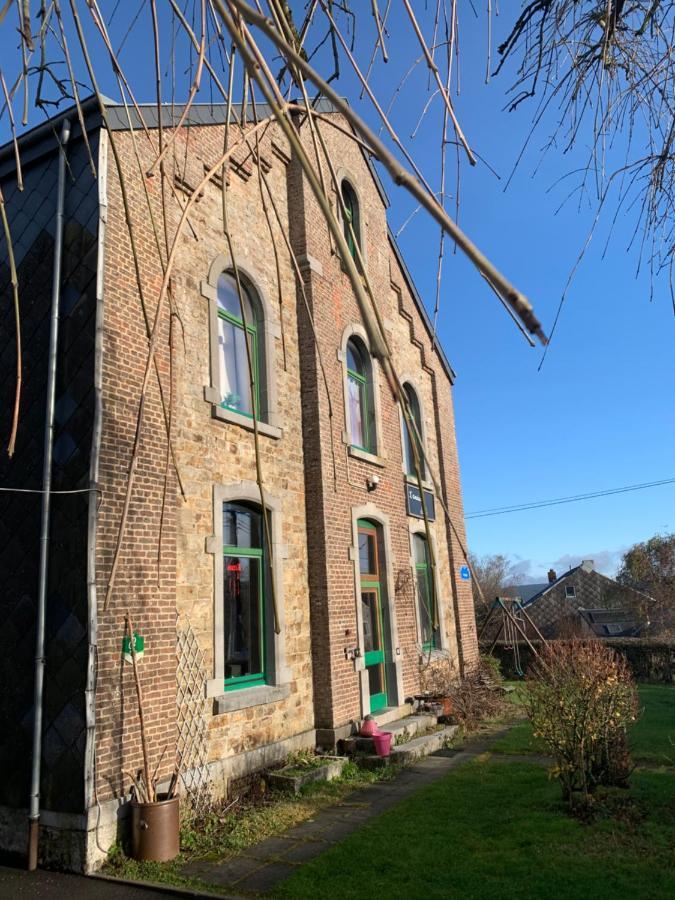 Villa L'ancienne école d'Erpigny Érezée Esterno foto