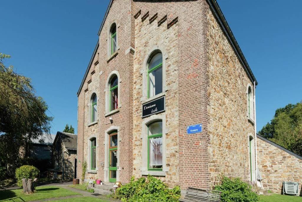 Villa L'ancienne école d'Erpigny Érezée Esterno foto